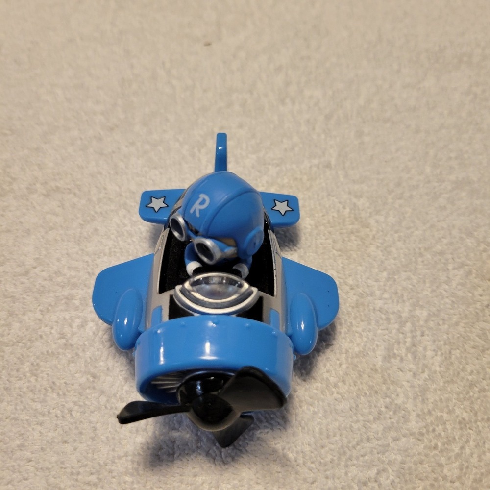 Ryan's World Pull Back Red Spaceship and Blue Plane - Picture 6 of 8